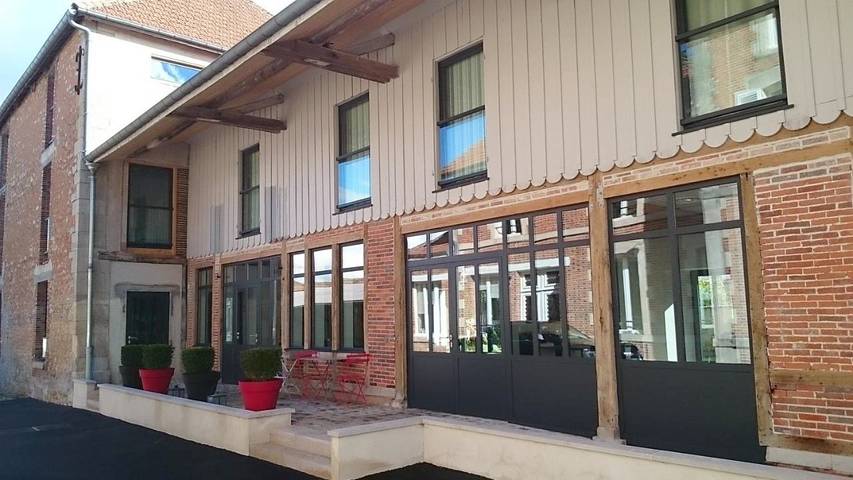 Chambre d’hôte pour 3 personnes, avec Terrasse et Jardin