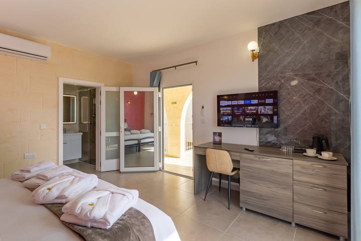 Hotel für 2 Personen, mit Terrasse und Meerblick sowie Pool in Gozo - 4