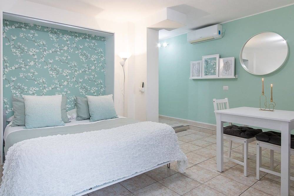 Apartamento entero, Tiny House Salvator Rosa I.U.N. Q2731. in Cagliari, Campidano