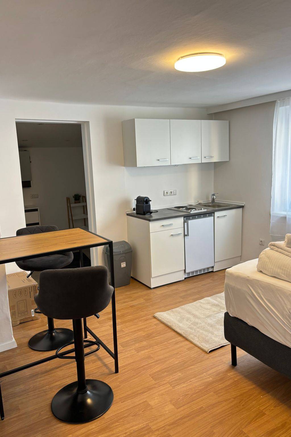 Ganze Wohnung, Studio in zentraler Lage - nur wenige Minuten zum See und Stadt in Salzkammergut-Berge, Gmunden