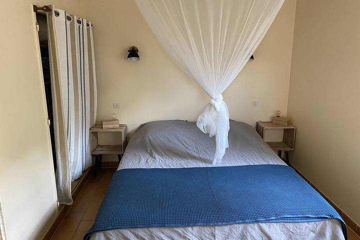 Location de vacances pour 16 personnes, avec jardin, animaux acceptés à Entrecasteaux - 4