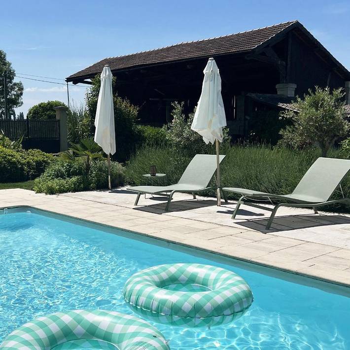 Gîte pour 4 personnes, avec sauna ainsi que piscine et jardin, animaux acceptés à Lugon-et-l'Île-du-Carnay - 2