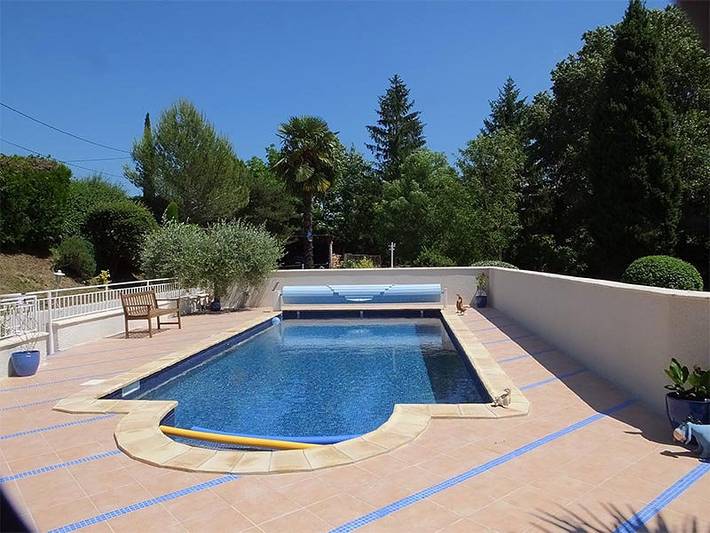 Gîte pour 4 personnes, avec piscine ainsi que terrasse et jardin à Mirabel-aux-Baronnies - 3