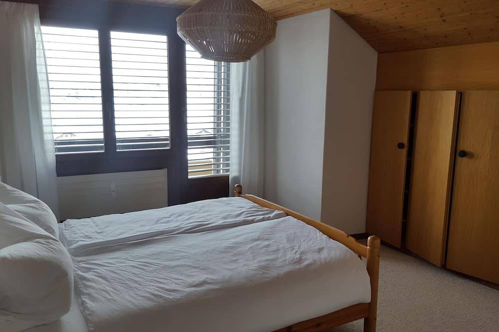 Casa Daniela; magnífica vista al lago y chimenea, ideal para vacaciones familiares in Emmetten, Lago de los Cuatro Cantones