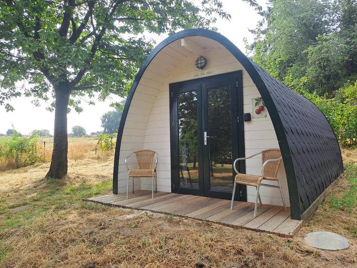 Lodge voor 2 personen, with Terras and Tuin as well as Uitzicht in Zuid-Limburg