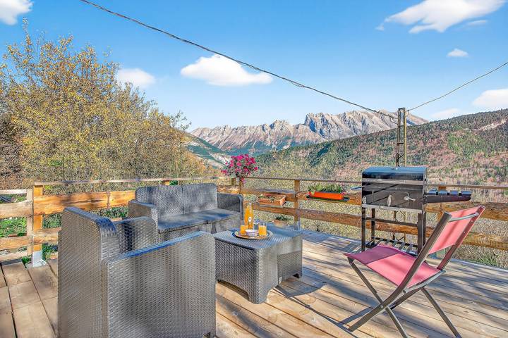 Gîte pour 3 personnes, avec jardin dans Hautes-Alpe - 2