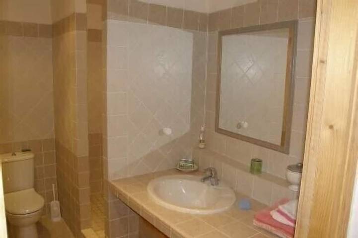 Gîte pour 2 personnes, avec jardin et terrasse à Tourrettes-sur-Loup - 4