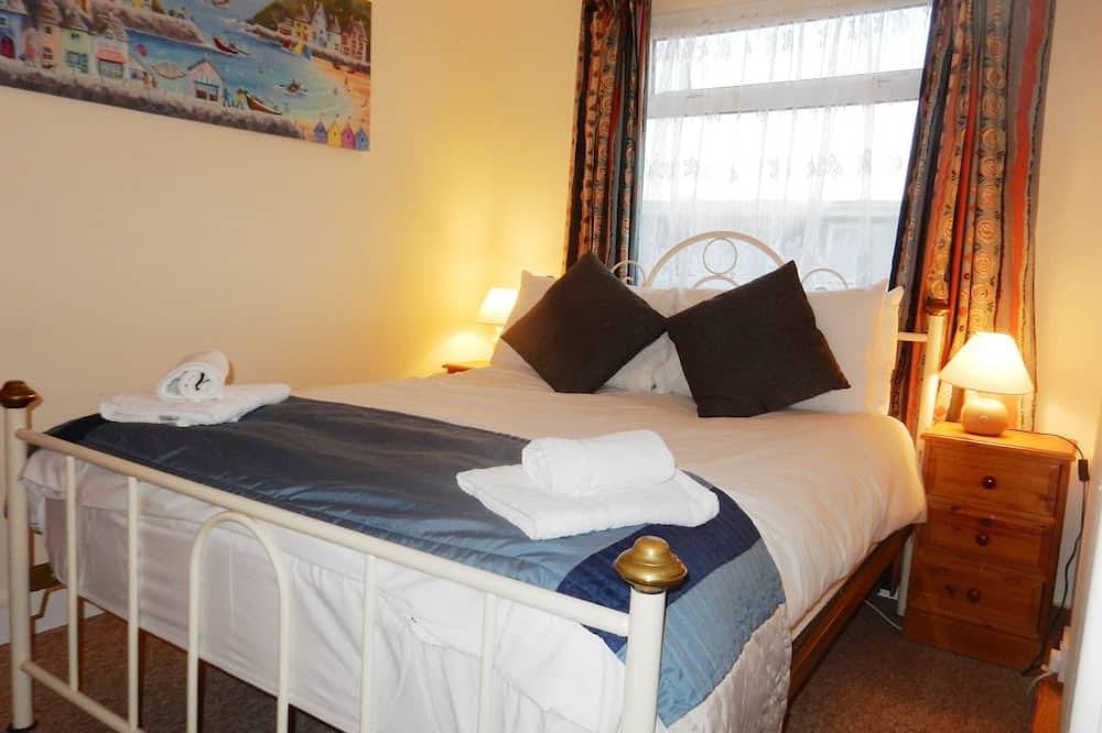 Dartmouth Chalet Holidays-Happy Days,Devonly Days in Dartmouth, Devon