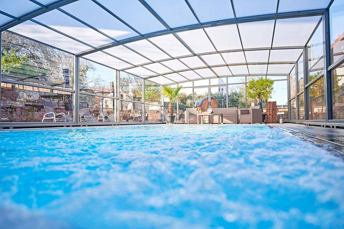 Hotel zur Pfalz in Kandel, Rheinebene