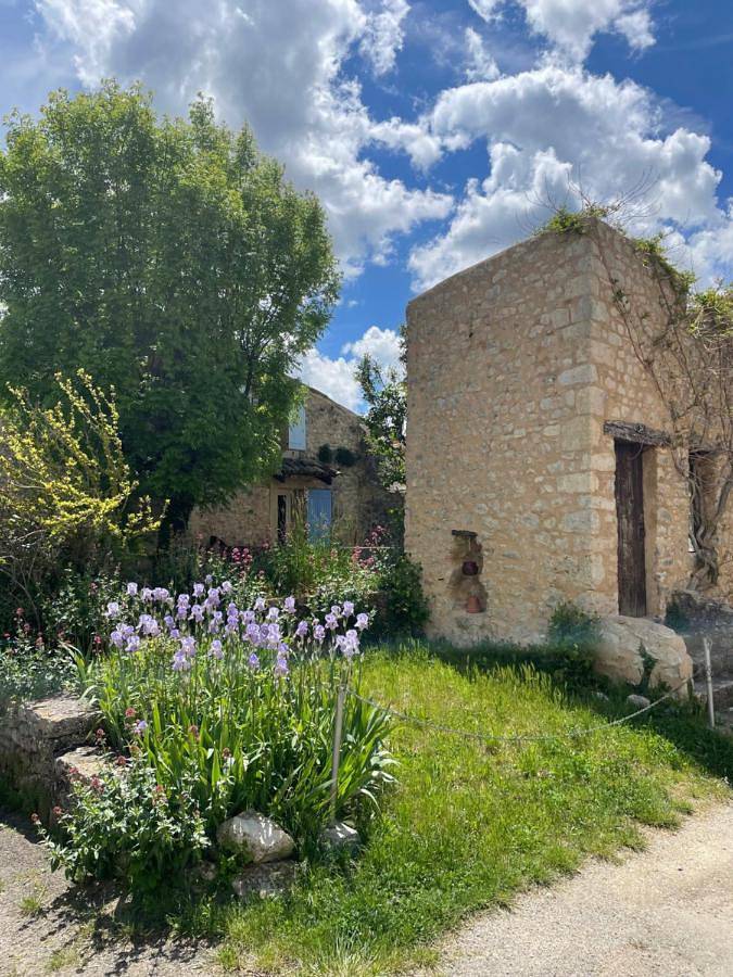 Location de vacances pour 5 personnes, avec terrasse et vue à Saint-Trinit - 4