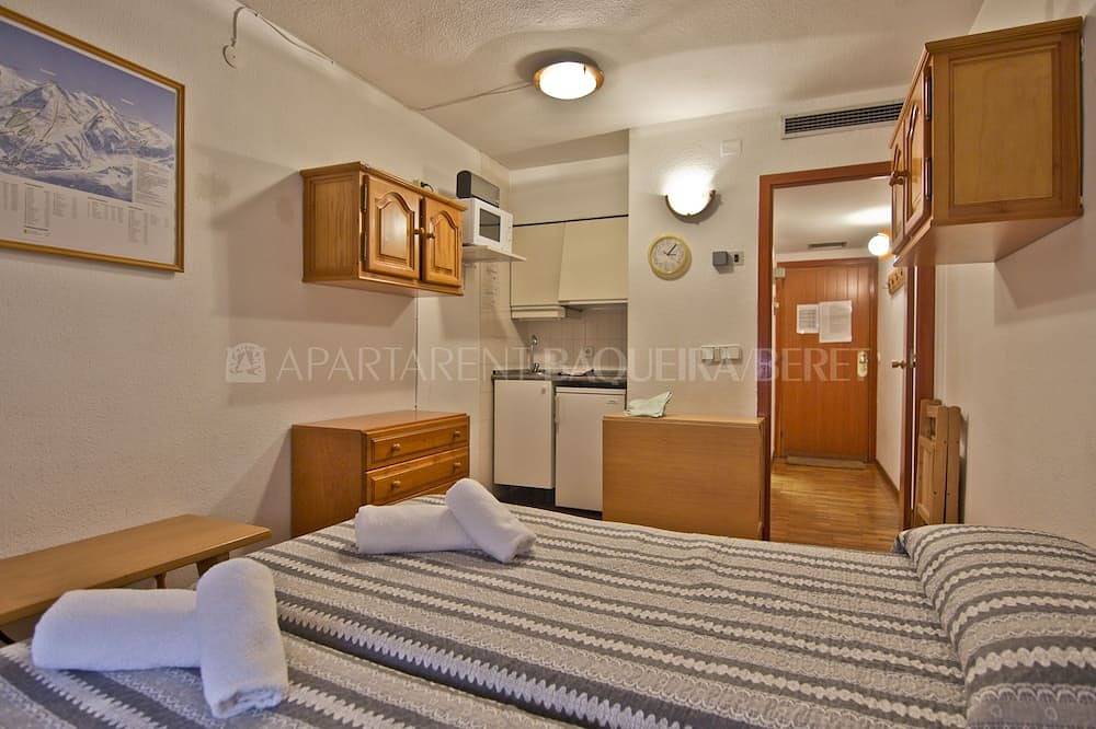 Entire apartment, Aran - Edificio Bonaigua in Baqueira, Naut Aran