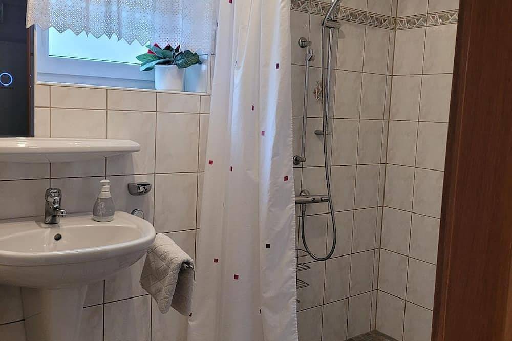 Ganze Wohnung, Ferienwohnung Lang - Fewo mit 2 Schlafzimmern in Bad Bergzabern, Südliche Weinstraße