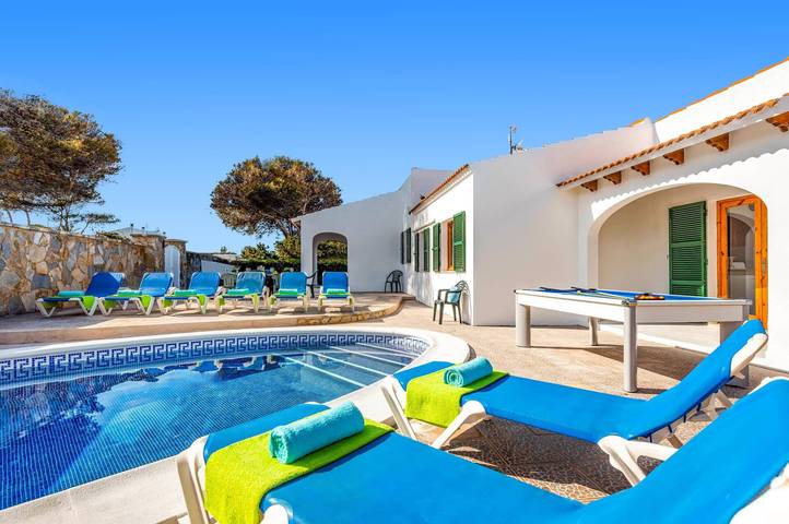 Villa pour 8 personnes à Cala Blanca - 3