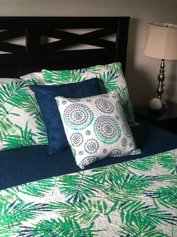 Vacation House for 6 Guests in Pleasure Island, North Carolina, Picture 1