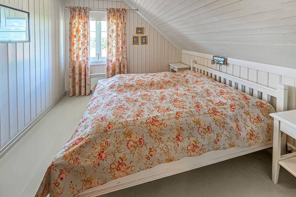 Nice home in Stabbestad in Kragerø