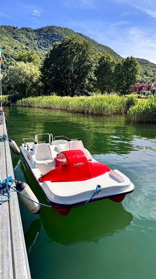 Yachting Residence - Private Dock, Lake Access & Spa in Lavena Ponte Tresa, Luganer See (Lombardei)