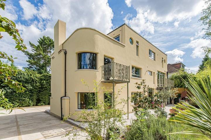 Art Deco Villa Oxford in Oxfordshire