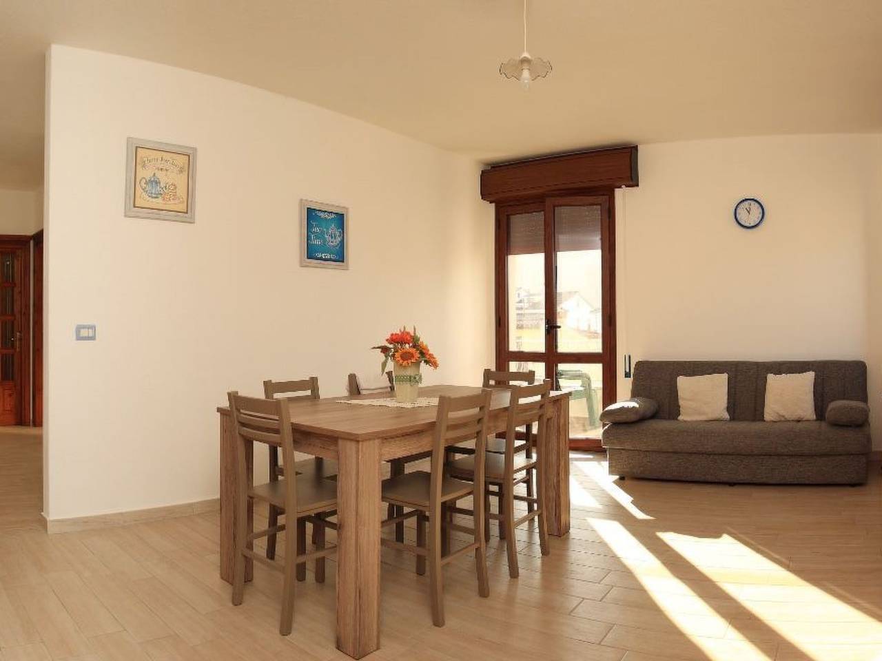 Ganze Wohnung, Anwesen mit Balkon in Irgoli, Golf von Orosei
