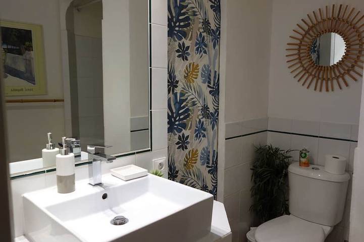 Gîte pour 3 personnes, avec jardin à Saint-Jeannet - 4