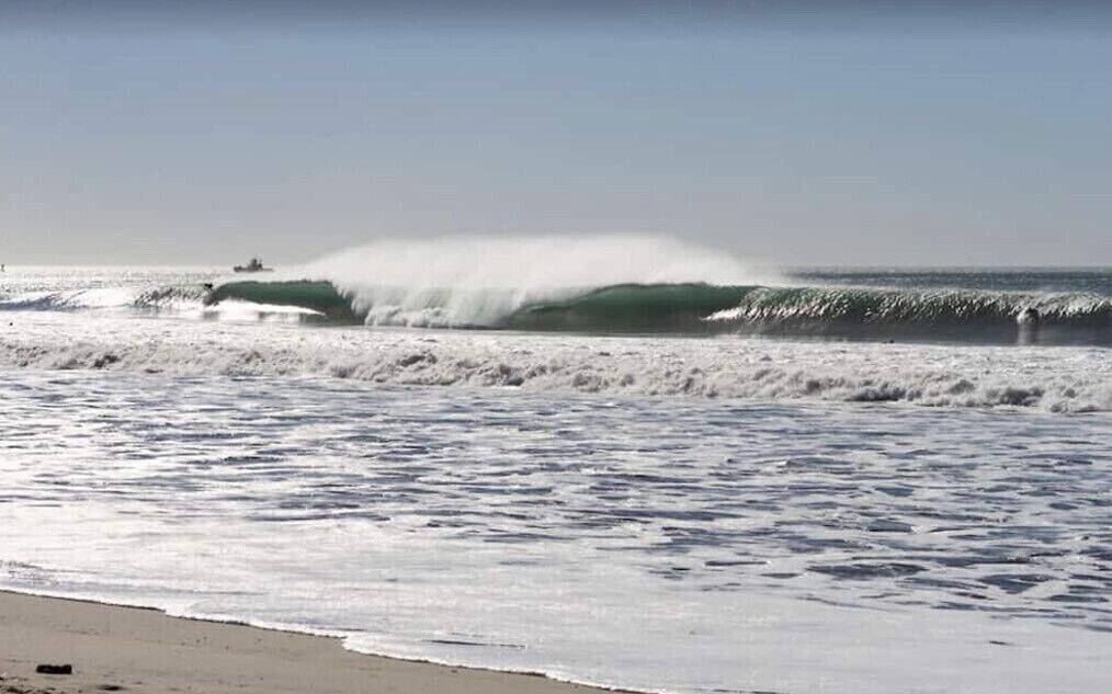 Brand New Remodeled Pierpont Surf Cottage Footsteps to Ocean Ventura in Ventura Beach, Ventura