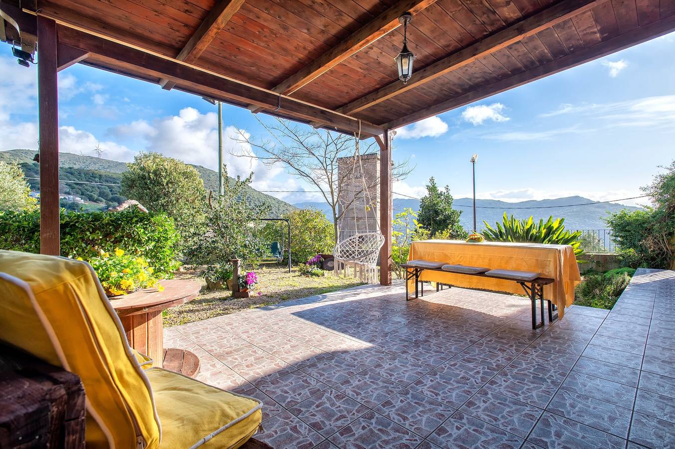 Ferienhaus 'Casa Michela' mit privatem Garten und Wlan in Giuncana, Viddalba