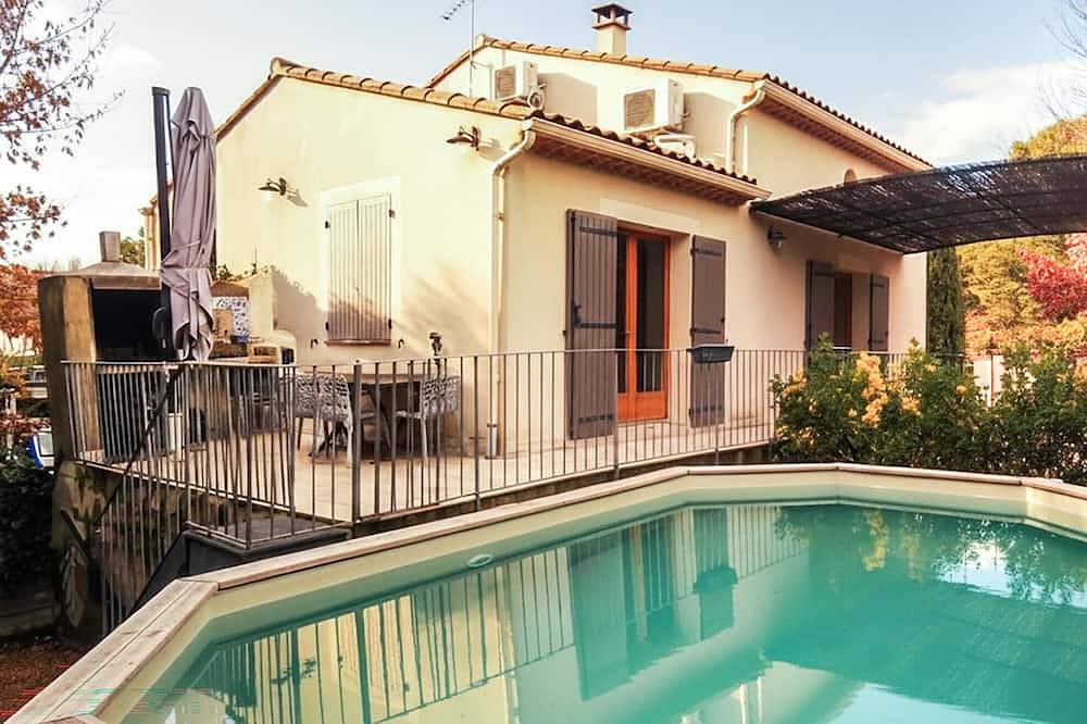 Maison avec piscine 1 in Mormoiron, Parc naturel régional du Mont-Ventoux