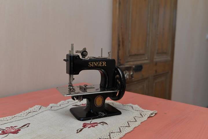 Gîte pour 2 personnes, avec vue et piscine ainsi que jardin et terrasse à Maillane - 4