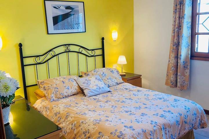 La villa se encuentra magníficamente en un complejo pequeño in Puerto del Carmen, Tías