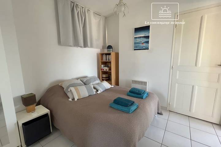 Location de vacances pour 4 personnes, avec terrasse et jardin, animaux acceptés dans Port des Oursinières - 2