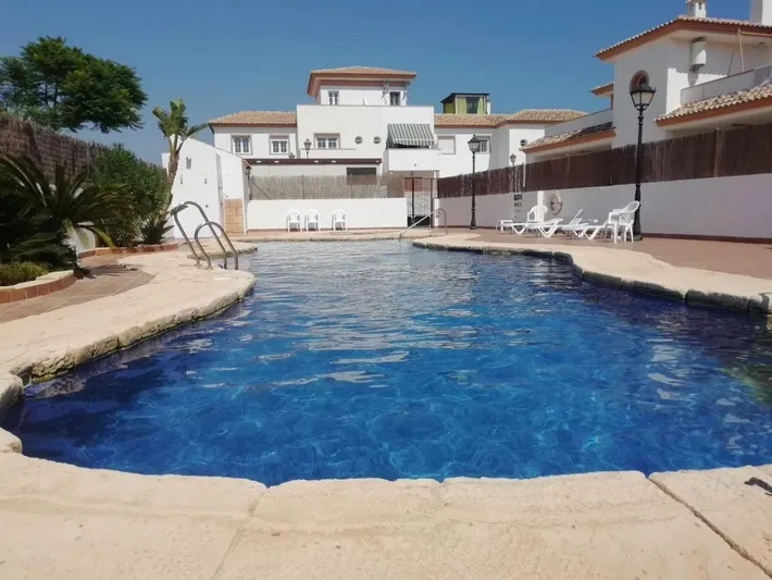 Holiday apartment for 4 people, with pool and garden - 1