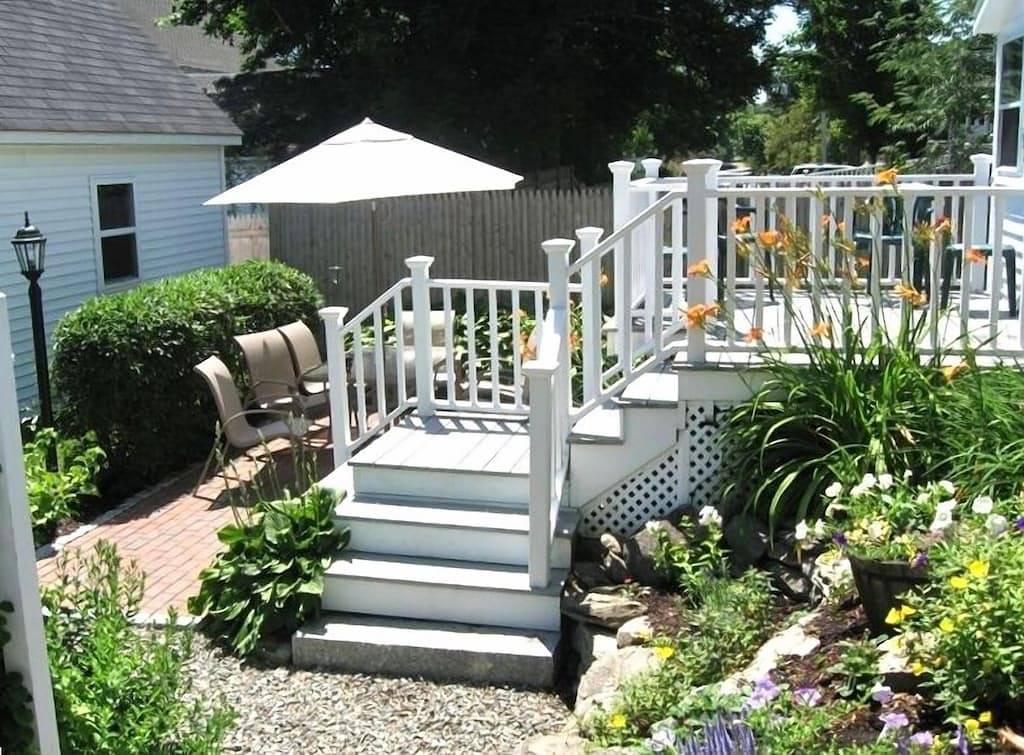 Charming Cottage einen Spaziergang nach Camden Harbour- Schauen Sie sich unsere Bewertungen! in Camden (ME), Knox County (Maine)