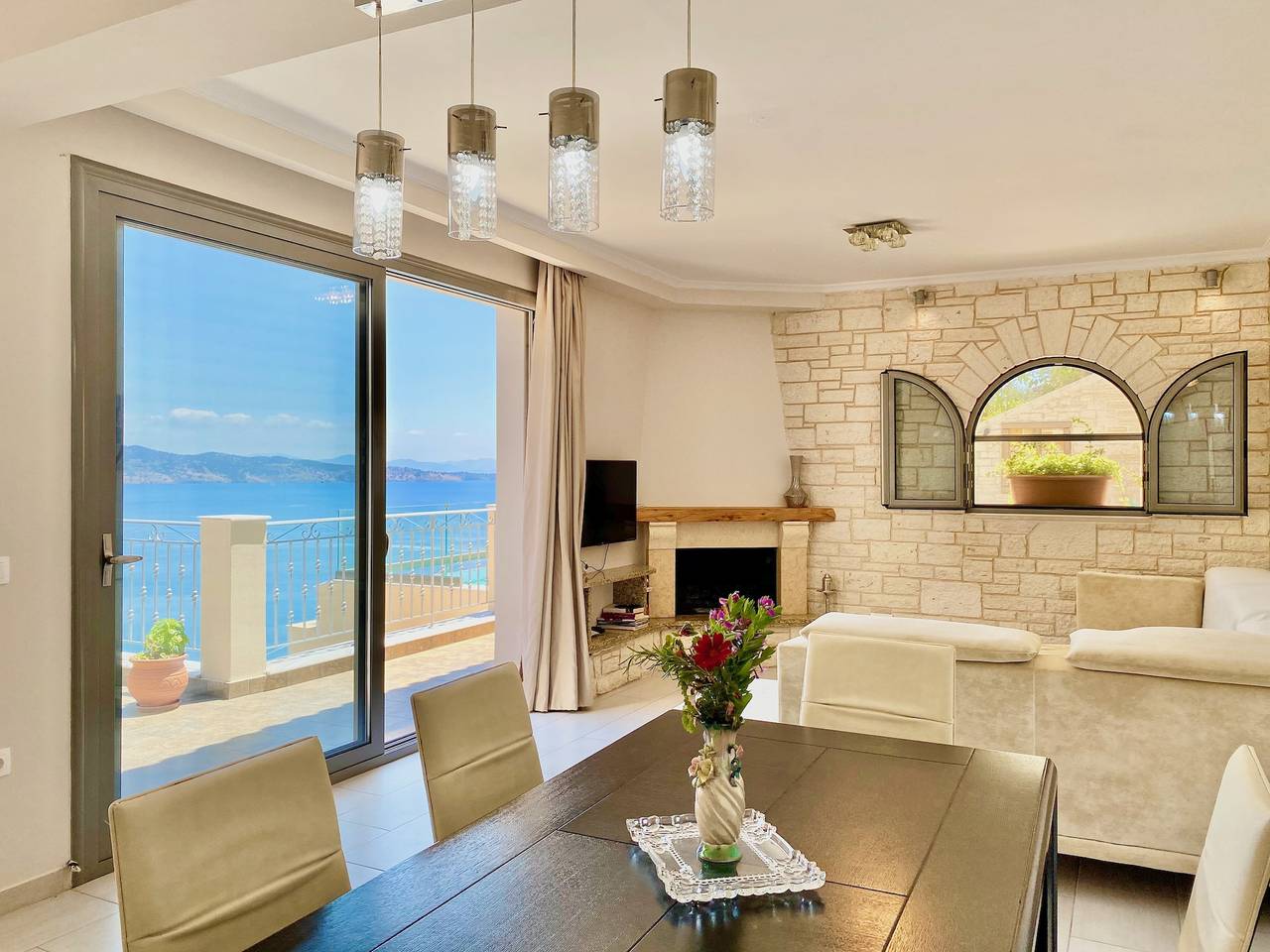 Kalami Beach Villa with private heatable pool in Καλάμι, Κέρκυρα