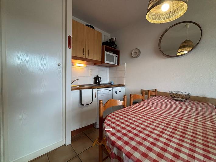 Ganze Wohnung, Charmante 2-Zimmer-Wohnung mit Terrasse und Pool in Urrugne, Bayonne und Umgebung