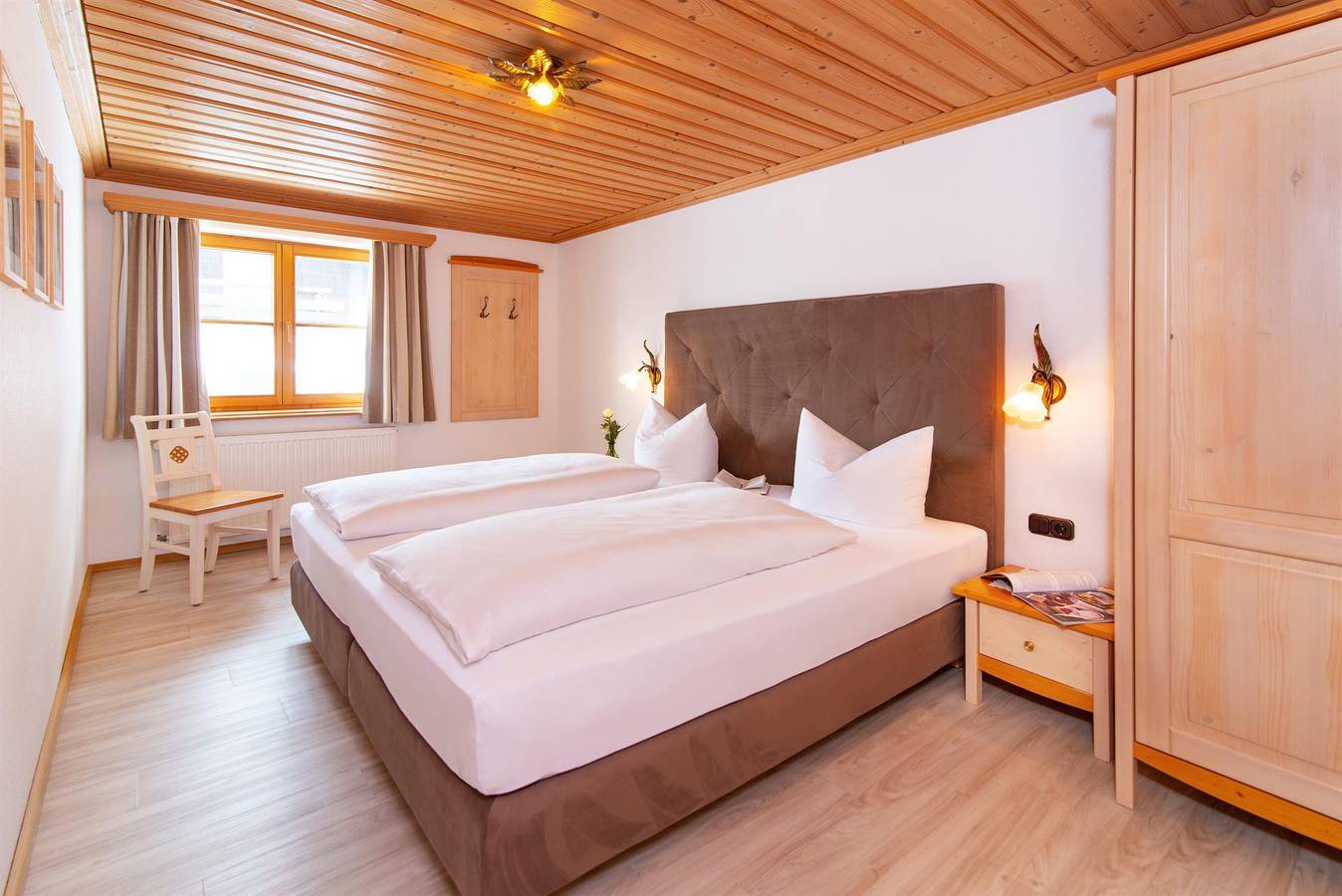 Apartamento vacacional entero, Apartment - 1 Schlafraum Du/Wc "Typ 3" in Hirschegg Kleinwalsertal, Mittelberg