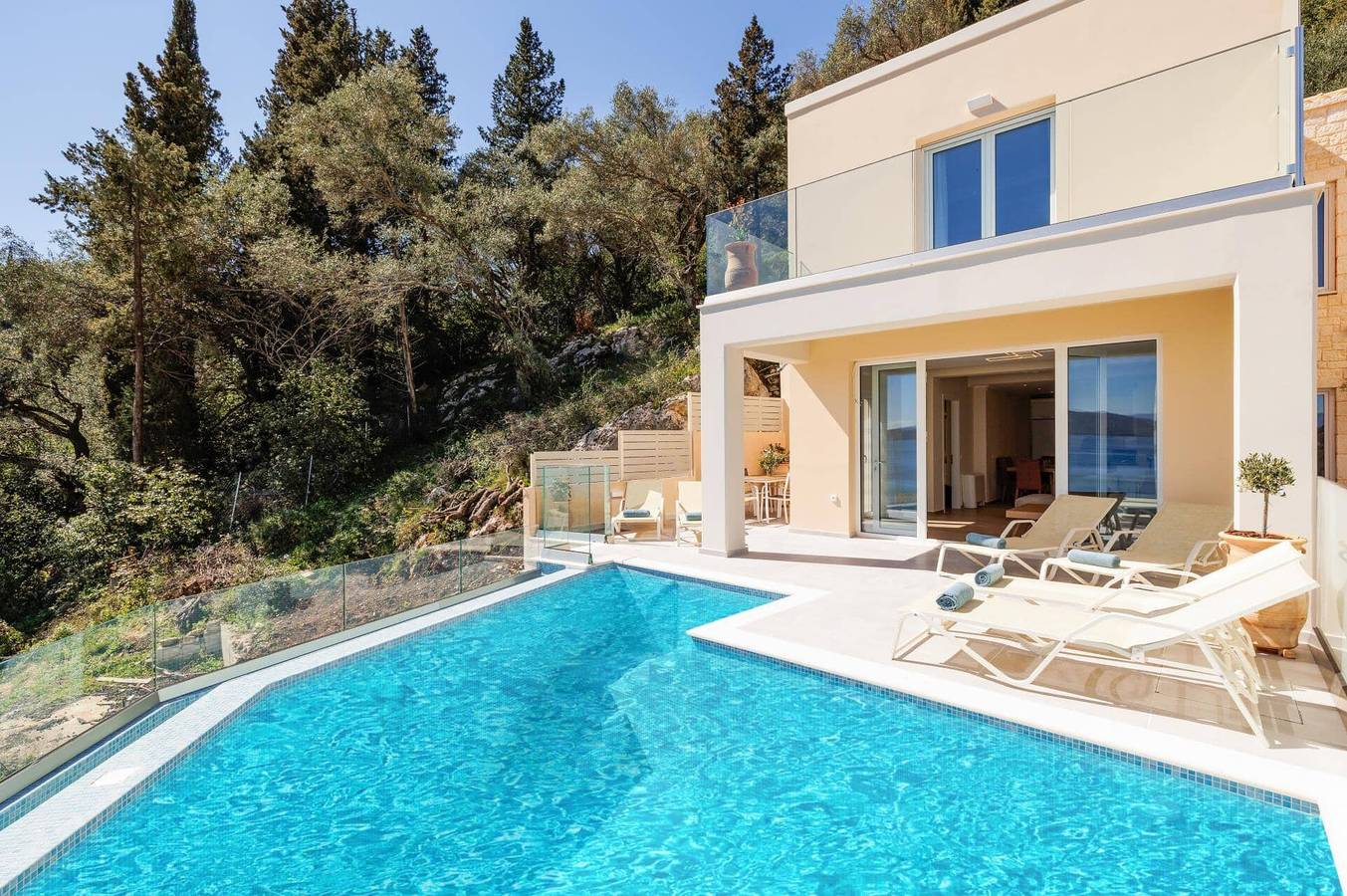 Villa Astrea by Villa Plus in Καλάμι, Κέρκυρα
