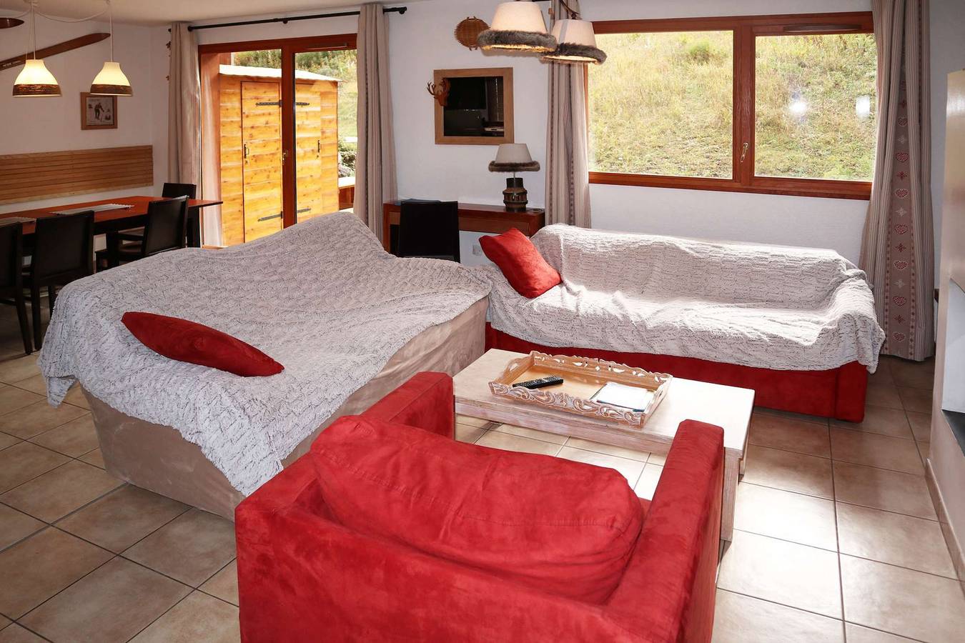 Entire holiday apartment, La Combe D’Or 4**** Residence in Les Orres 1800 in Les Orres, Écrins National Park