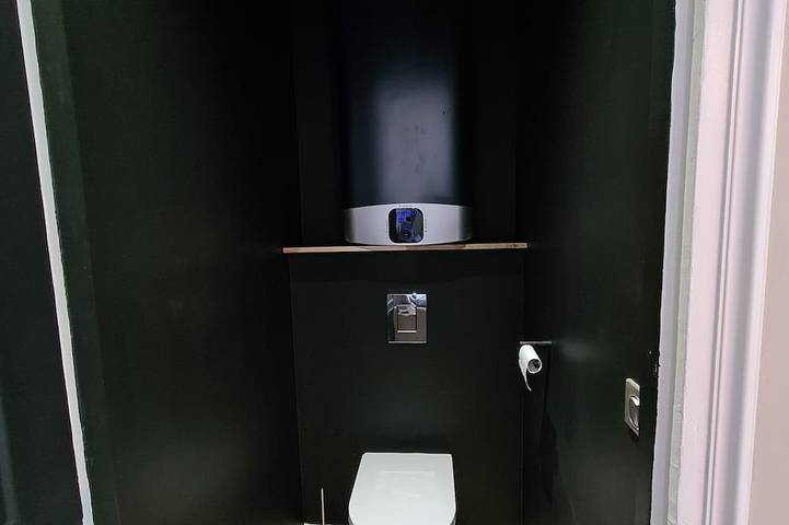 Ganze Wohnung, Apartment-Superior-Balkon-Ensuite mit Dusche in Vernon (Normandie), Évreux und Umgebung