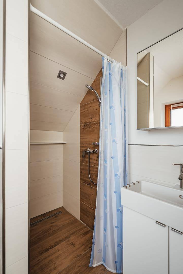 Ganze Ferienwohnung, Appartement/Fewo, Bad, Wc, Balkon in Hilders, Rhön-Hessen