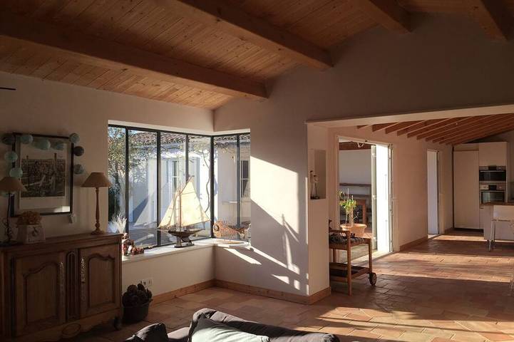 Location de vacances pour 6 personnes, avec terrasse et jardin à Saint-Clément-des-Baleines - 4