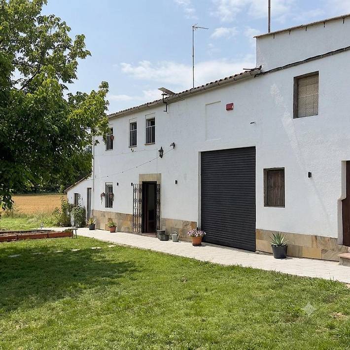 Casa de vacaciones para 14 personas, con vistas además de jardín y piscina, Se admiten mascotas - 1