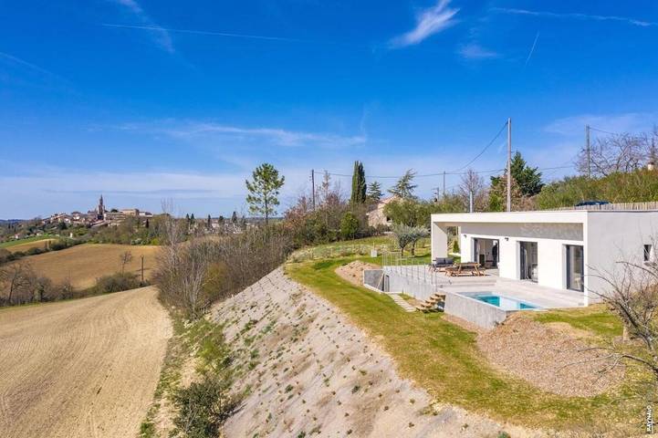 Location de vacances pour 6 personnes, avec piscine et terrasse à Salvagnac - 3