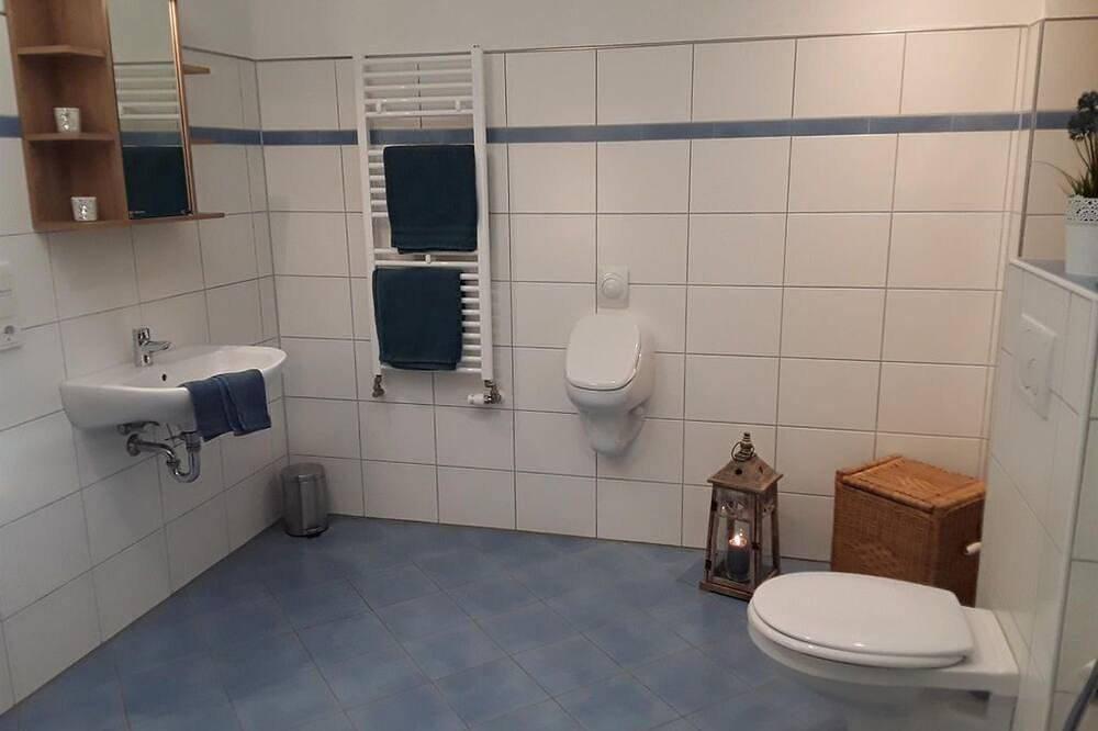 Ganze Wohnung, Ferienwohnung Hammenhof - Teufelstein, Dusche, Wc, 1 Schlafraum in Poppenhausen, Rhön-Hessen