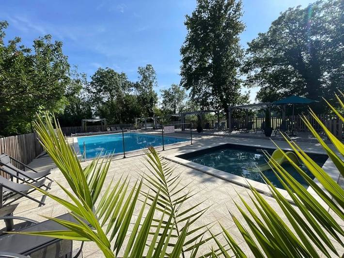 Gîte pour 4 personnes, avec bassin pour enfant et jacuzzi dans Venise Verte - 2