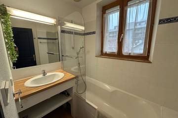 Appartement De Vacances pour 4 Personnes dans Thonon-les-Bains, Région de Thonon-les-Bains, Photo 4