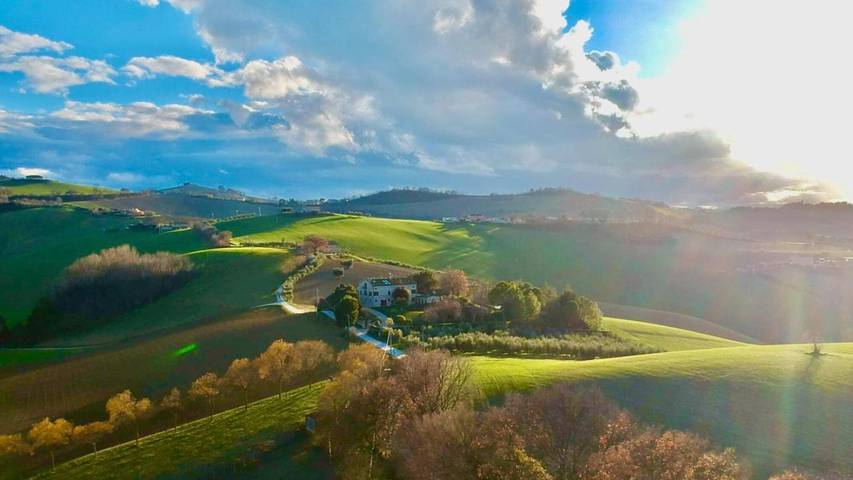 B&b per 6 persone, con Balcone e Idromassaggio nonché Terrazza e Giardino a Fermo