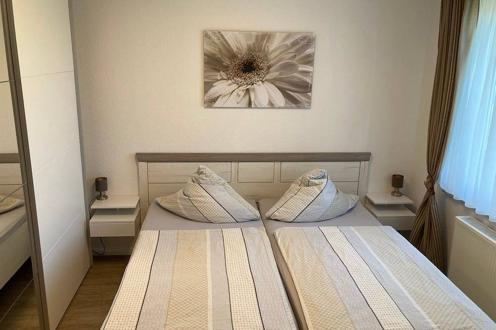 Ganze Wohnung, Ferienwohnung Huyblick - Ferienwohnung in Halberstadt, Magdeburger Börde