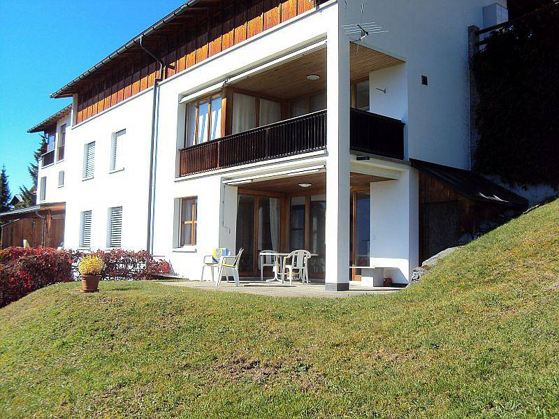 Ganze Ferienwohnung, Plattas - Ferienwohnung 84m2, max 4 Personen, 2 Schlafzimmer, kostenlose Garage, Wlan in Flims Fidaz, Flims
