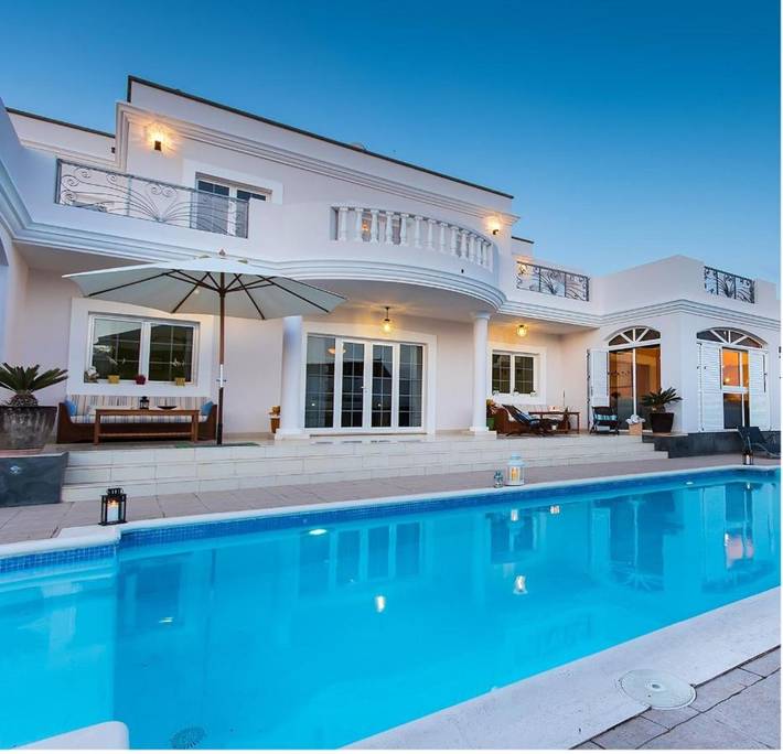 Villa für 11 Personen, mit Balkon und Kinderpool auf den Kanaren