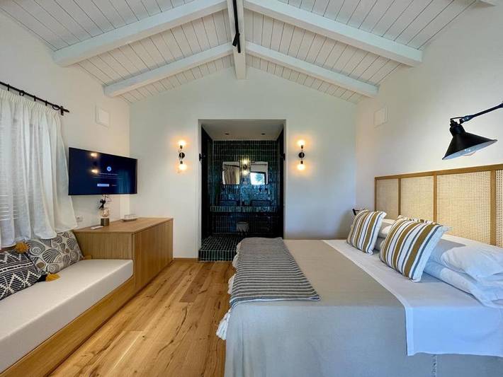 Ferienhaus für 2 Personen, mit Terrasse und Whirlpool sowie Pool und Seeblick in Bolsena - 4