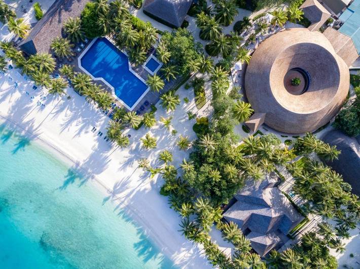 Bungalow pour 3 personnes, avec bassin pour enfant et vue ainsi que piscine et jardin dans Maldives